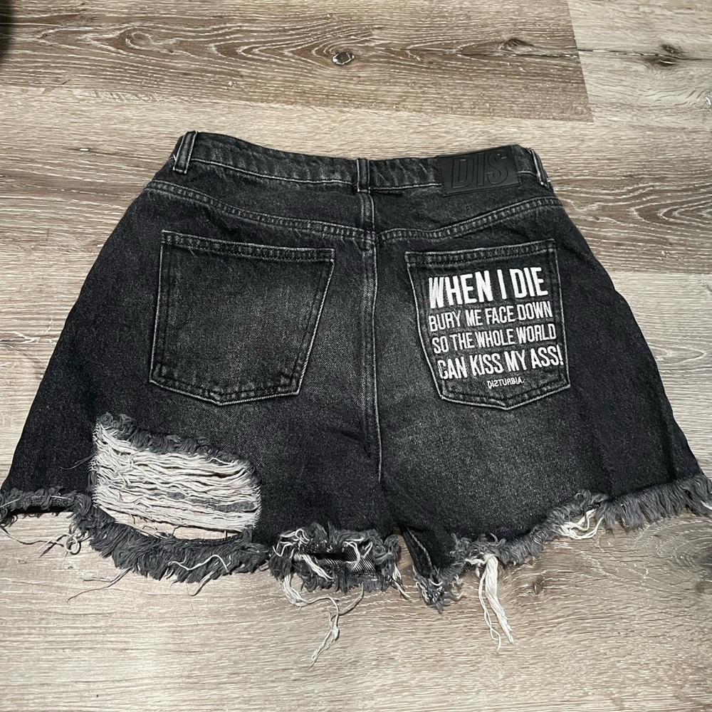Disturbia shorts